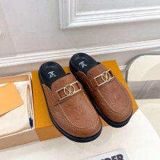 Louis Vuitton Slippers